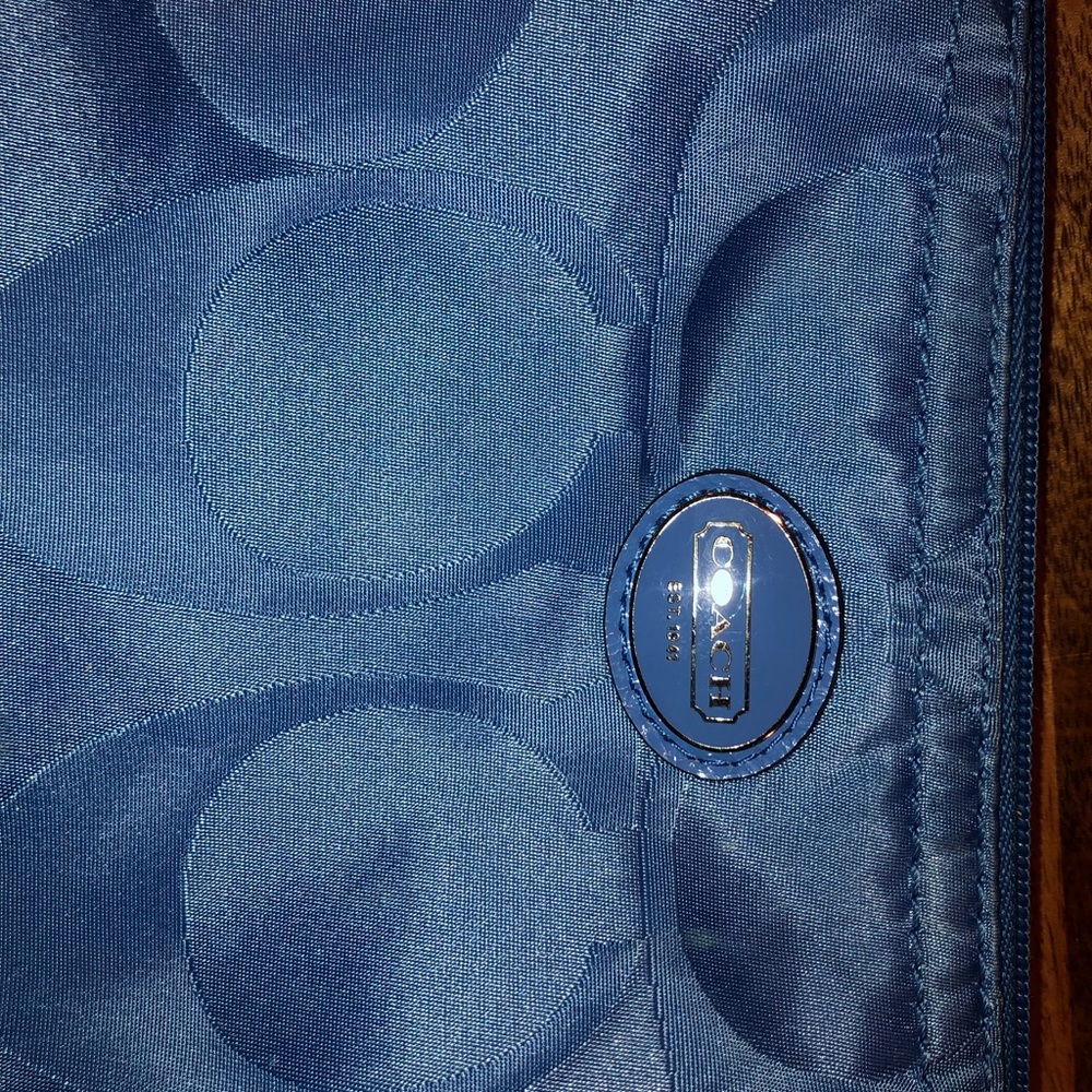 COACH Tote Bag with Carrying Zip Up